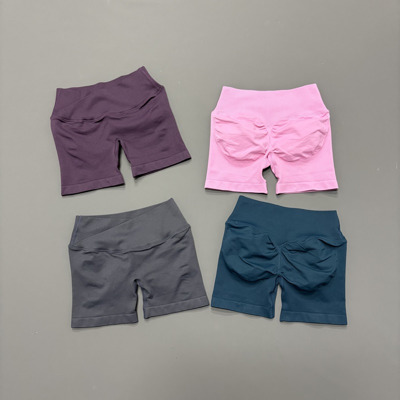 Pilates V Yoga - Damskie bezszwowe legginsy sportowe Vision Shorts